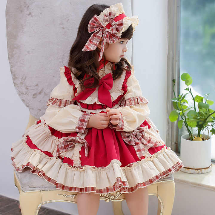 Art of Crafting a Lolita Dress