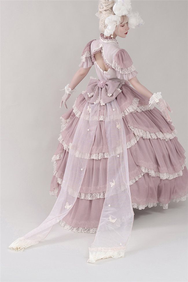 Dress to Impress in Lolita Fashion