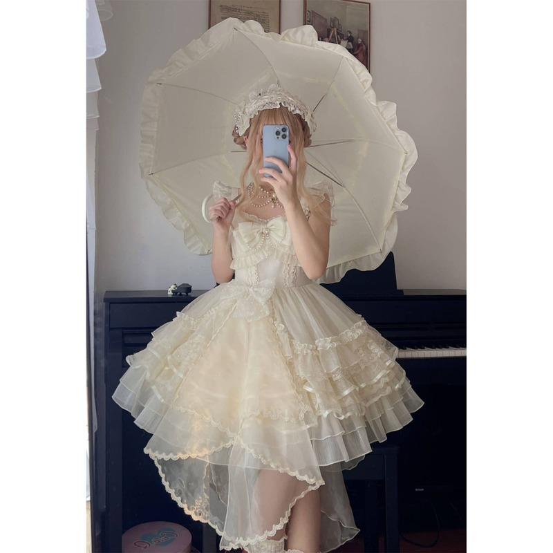 White Gothic Lolita Dresses