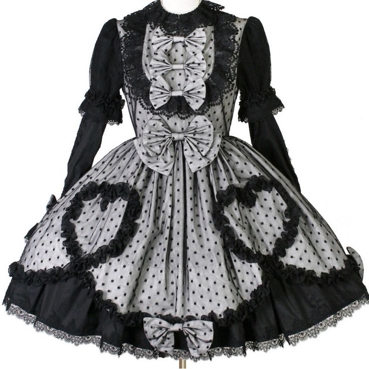 gothic lolita